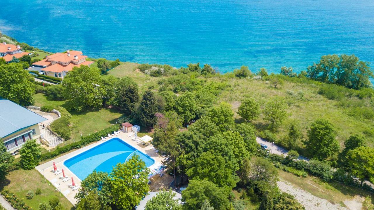 Park Hotel Persey فارنا المظهر الخارجي الصورة