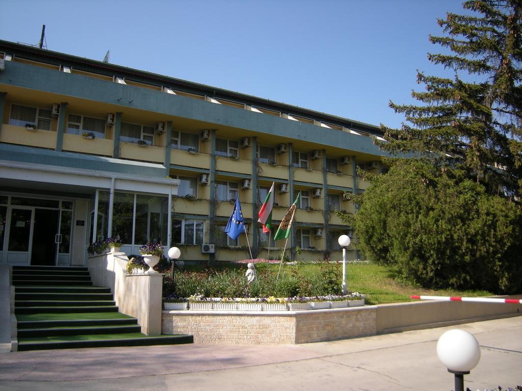Park Hotel Persey فارنا المظهر الخارجي الصورة