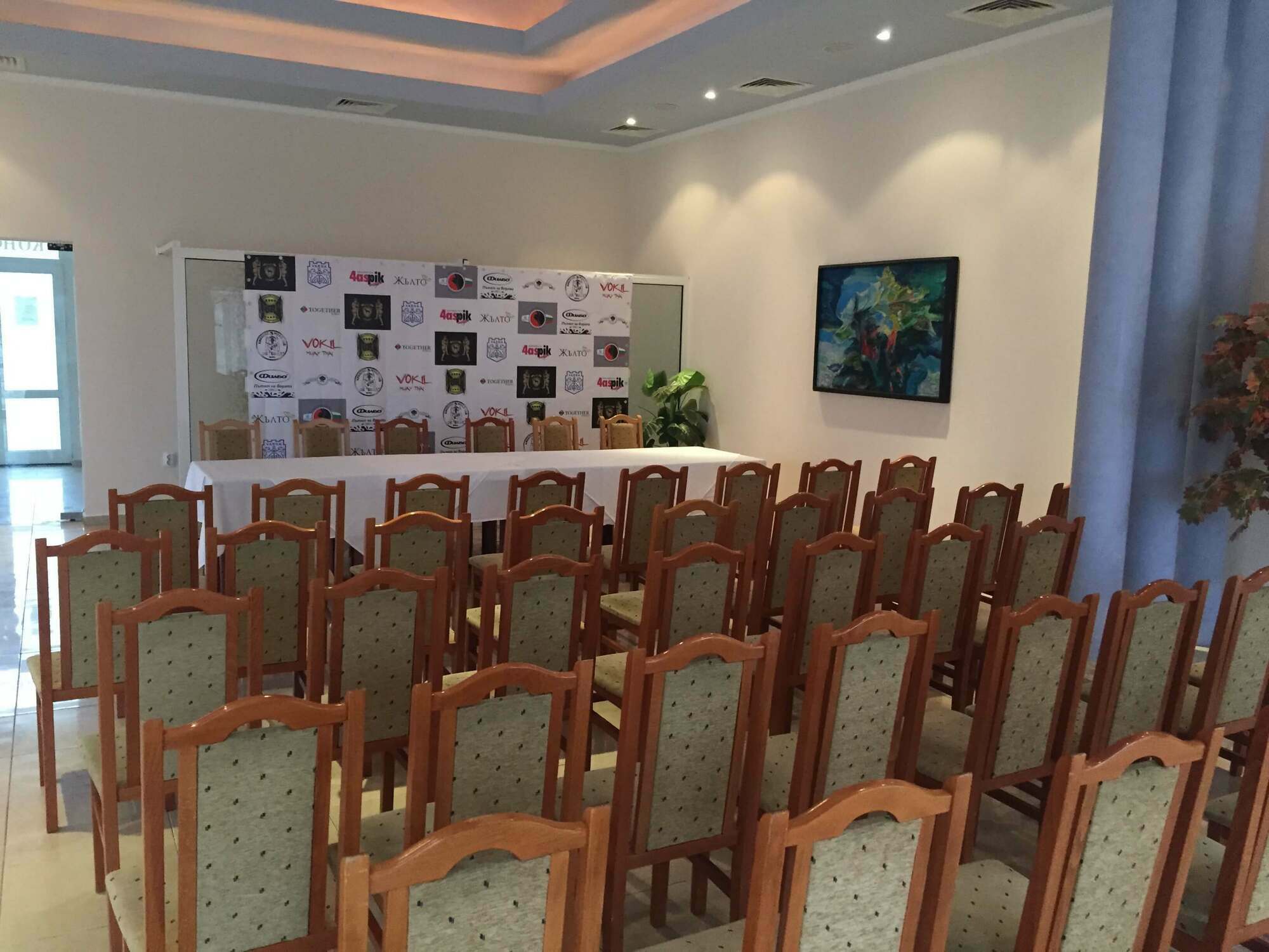Park Hotel Persey فارنا المظهر الخارجي الصورة